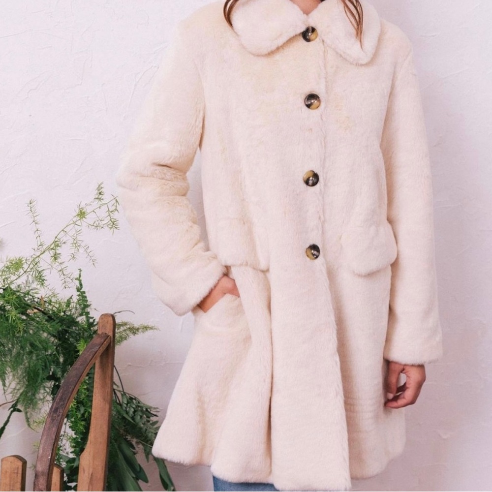 Gal Meets Glam Paulina Faux Fur Cream Pea Coat